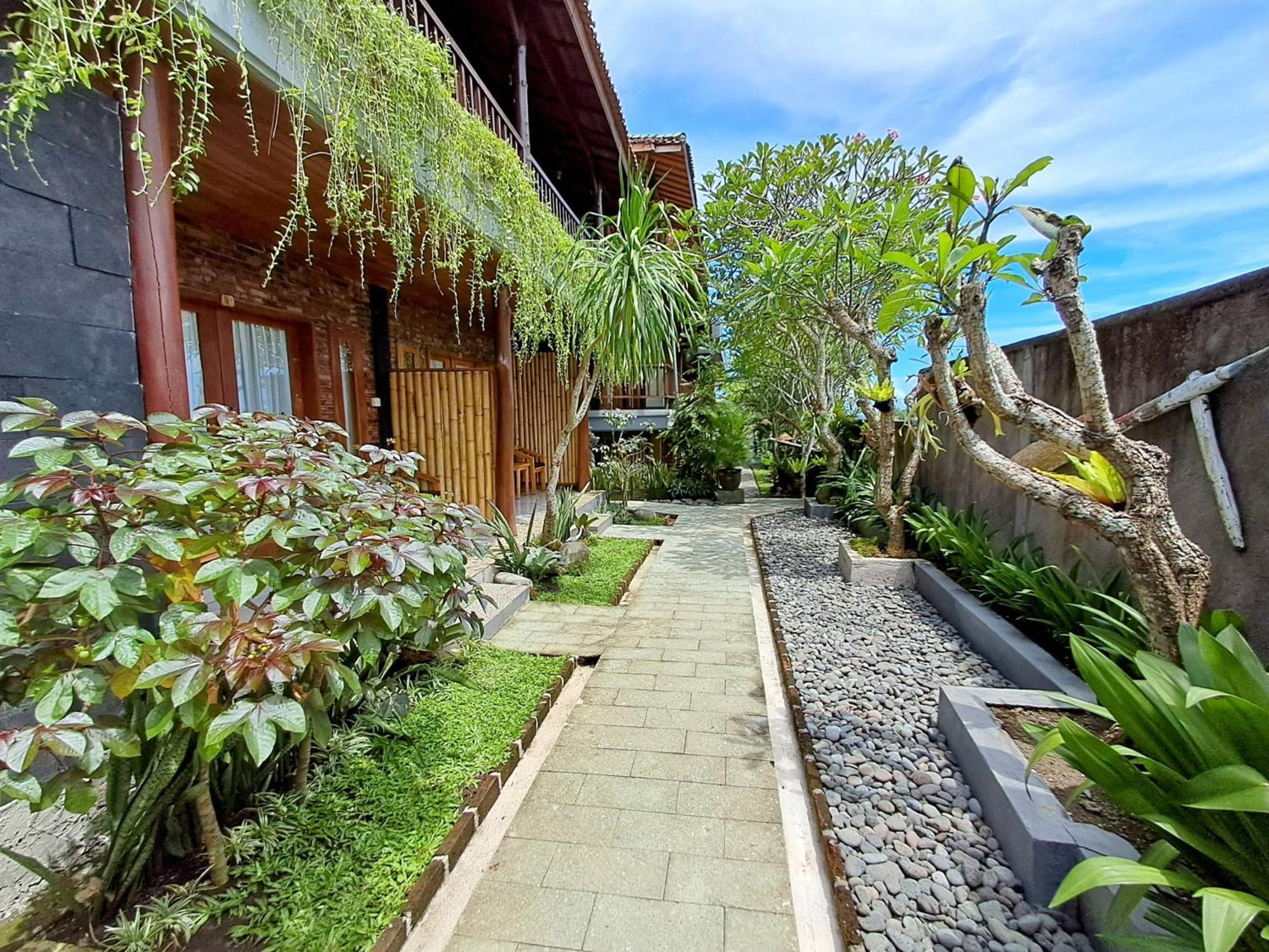 Hotel West Break Bali - Medewi Airsatang Exterior foto